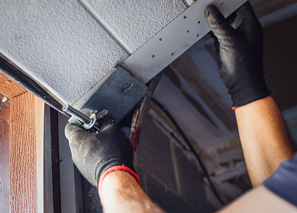 Reliable Garage Door contractor in Lansing, MI by Garage Doors Repair Pro